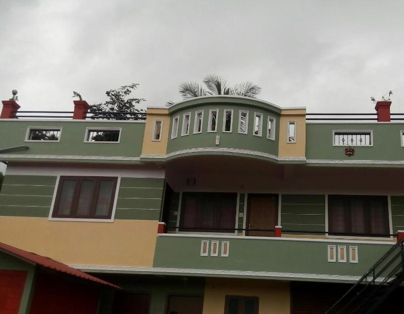 Green Villa - image 14