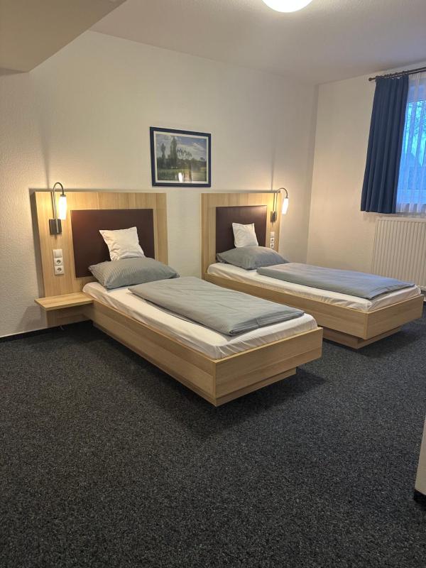 Hotel Am Vogelsanger Weg - image 4