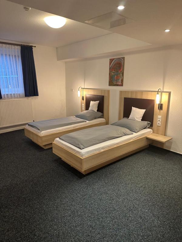 Hotel Am Vogelsanger Weg - image 22