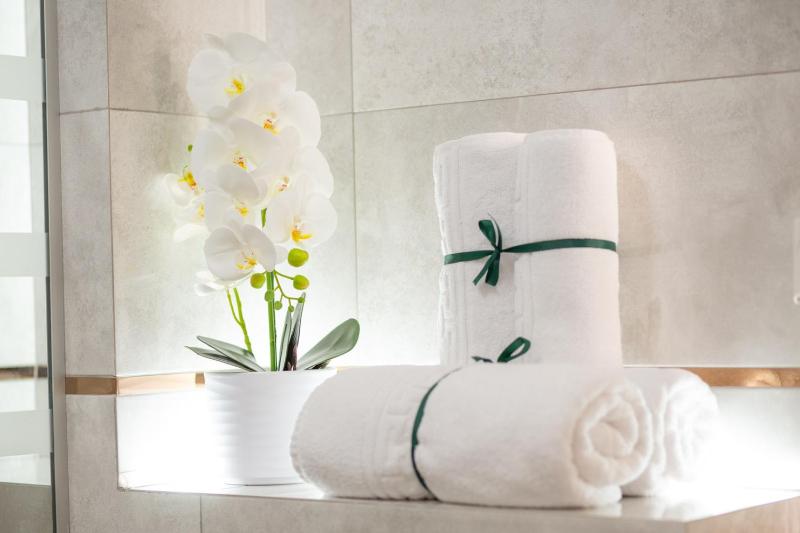 Crystal Luxury - image 24