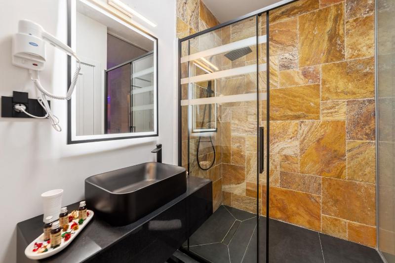 Crystal Luxury - image 44