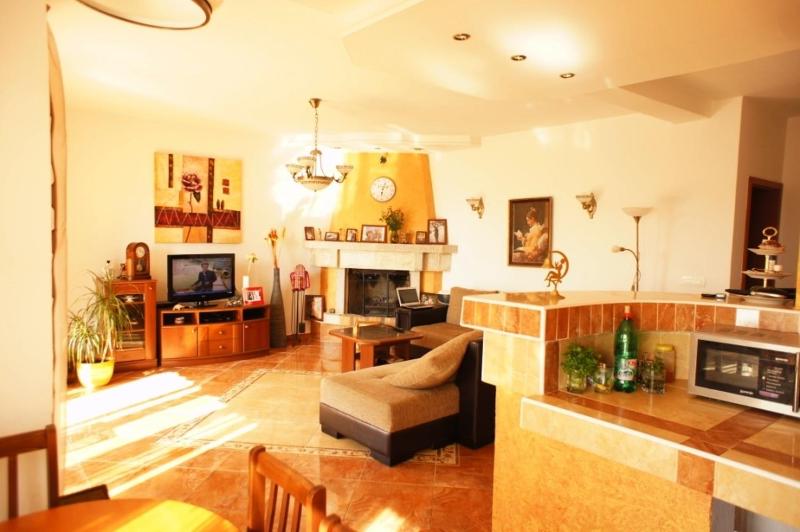 Holiday Home image 1