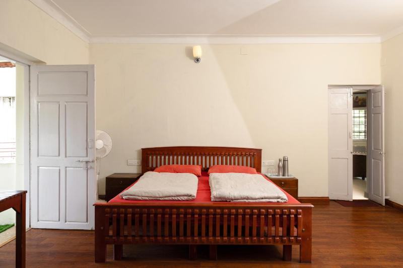 Colonels inn - image 14