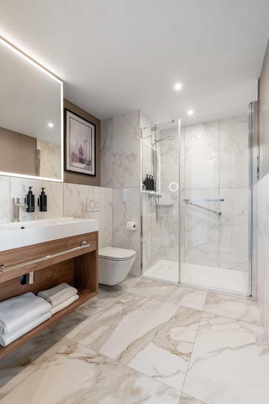 Junior Suite image 4