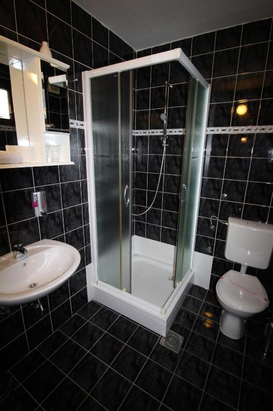 Deluxe Triple Room with Mountain view image 1