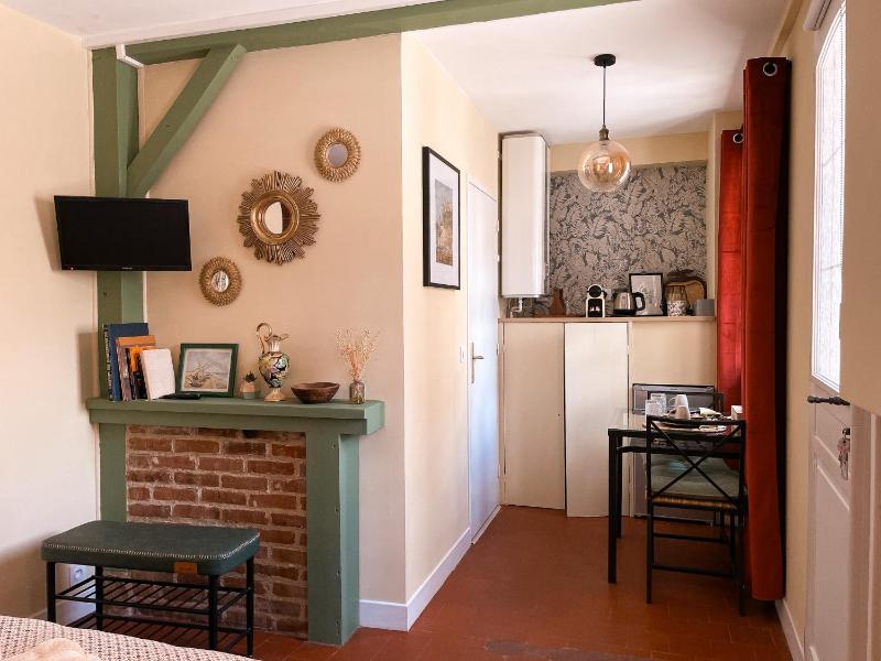 Clementines House Honfleur - image 21