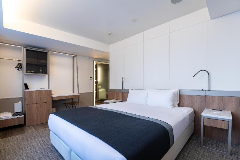 HOTEL THE FLAG Shinsaibashi - image 6
