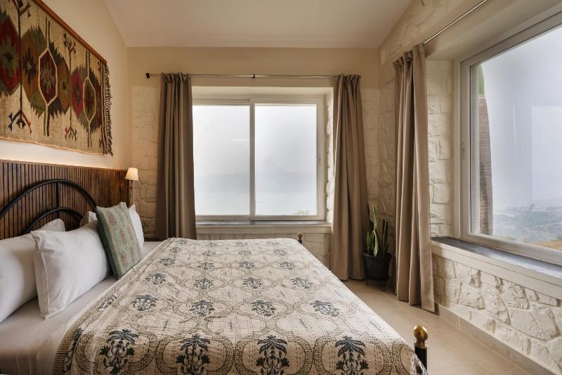 SaffronStays Blue Infinitum Lakeview Pawna - image 23