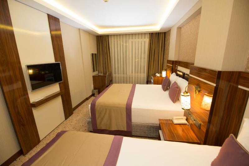 Superior Room image 1
