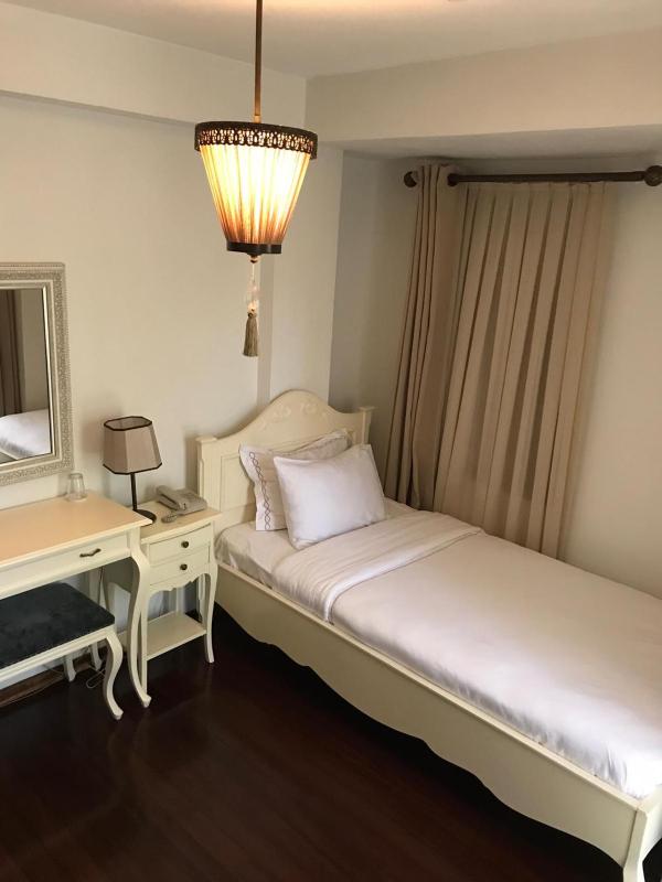 Single Room image 4