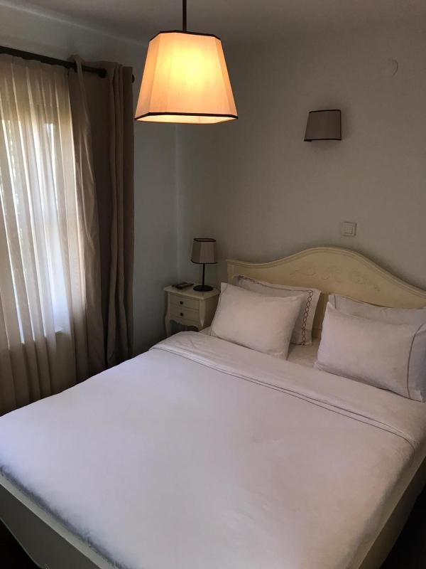 Double Room image 4