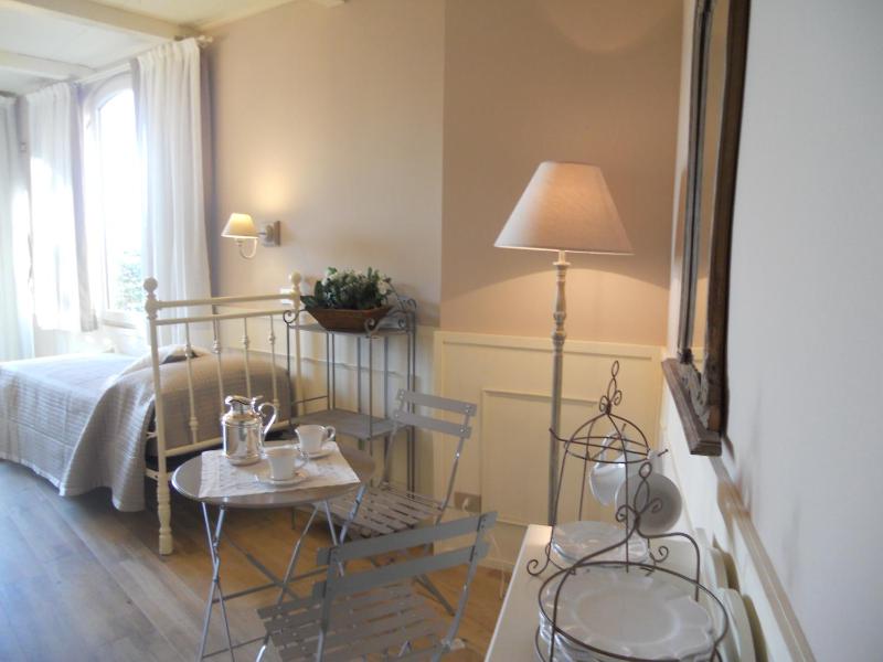 Twin Room with Private Garden image 3