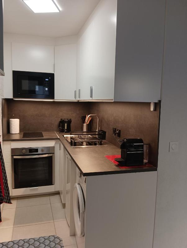 Studio Apartment image 4