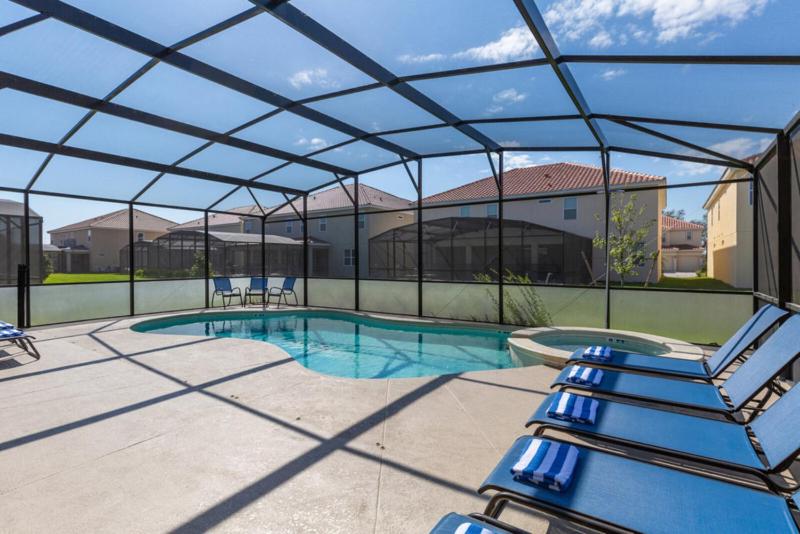 The Ultimate Mansion on Solterra Resort Orlando Mansion 5326 - image 9