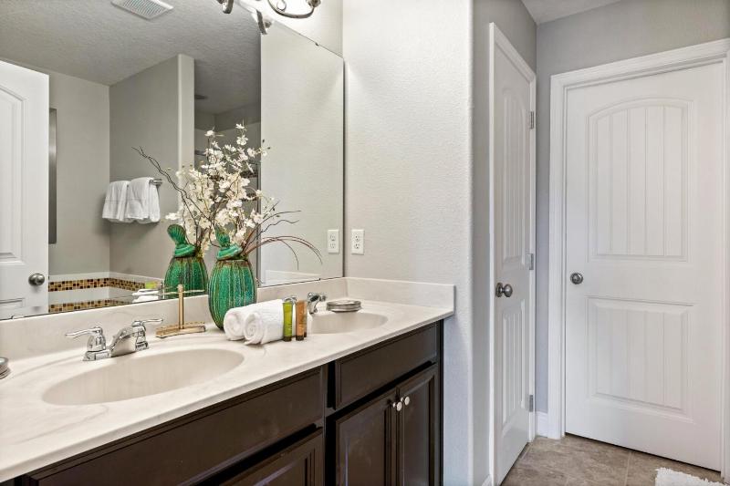 Luxury Private Villa with Pool on Solterra Resort Orlando Villa 5334 - image 31