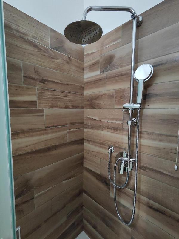 Deluxe Double Room image 3