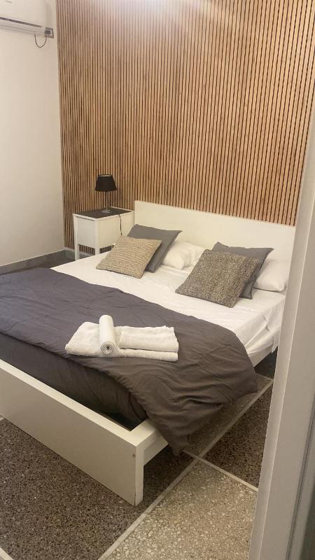 Double Room with Private Bathroom image 1