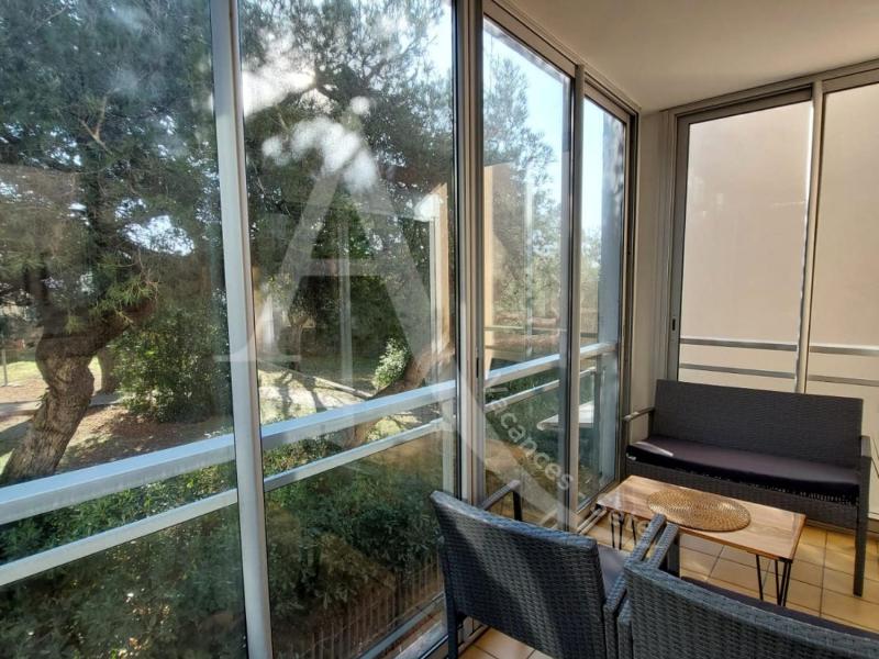 Beau T2 moderne residence avec piscine - Place de parking - image 20