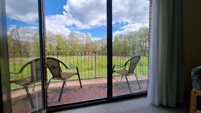 Double Room with Balcony image 2