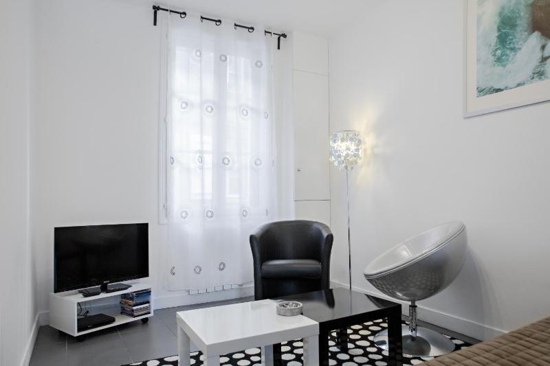 Appartement Avec Terrasse - image 7
