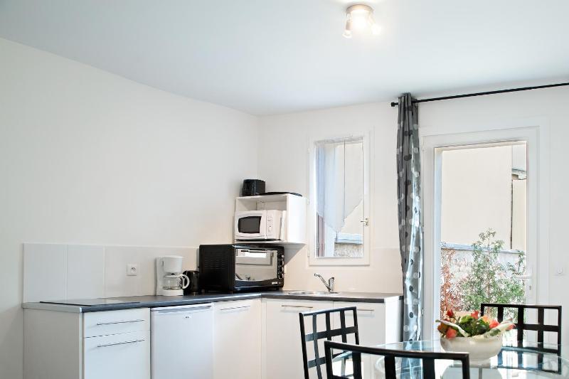 Appartement Avec Terrasse - image 5