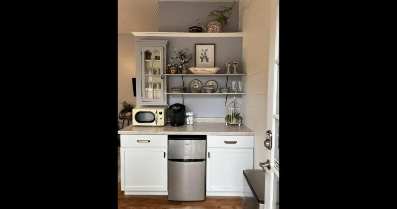 Queen Suite image 2