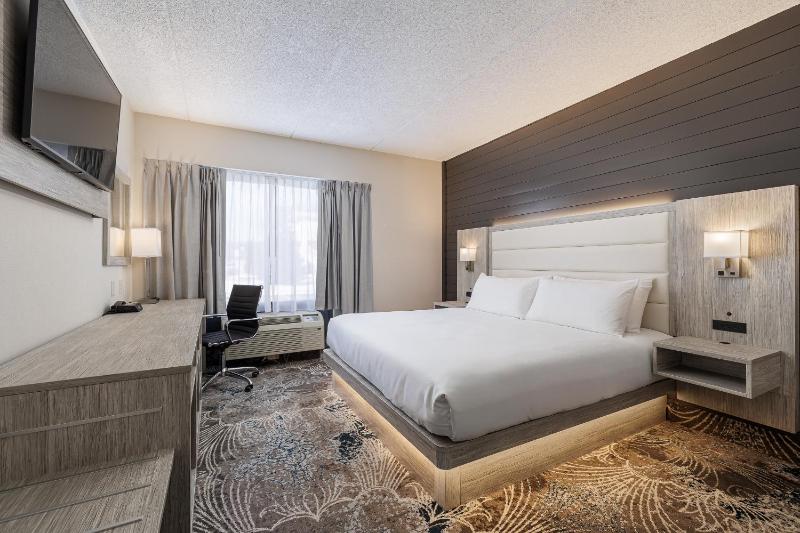 King Room image 2