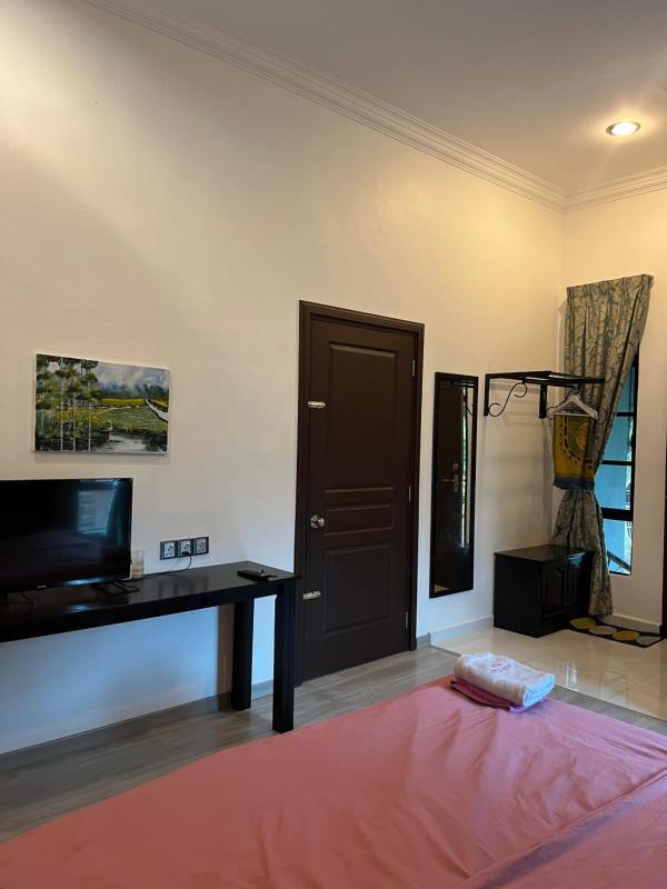Maifa Village Chalet - image 10