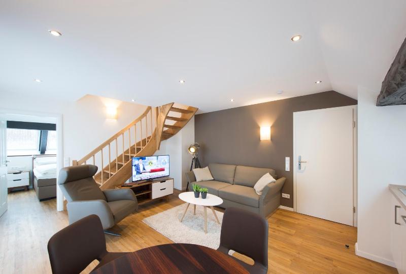 Deluxe Apartment image 1