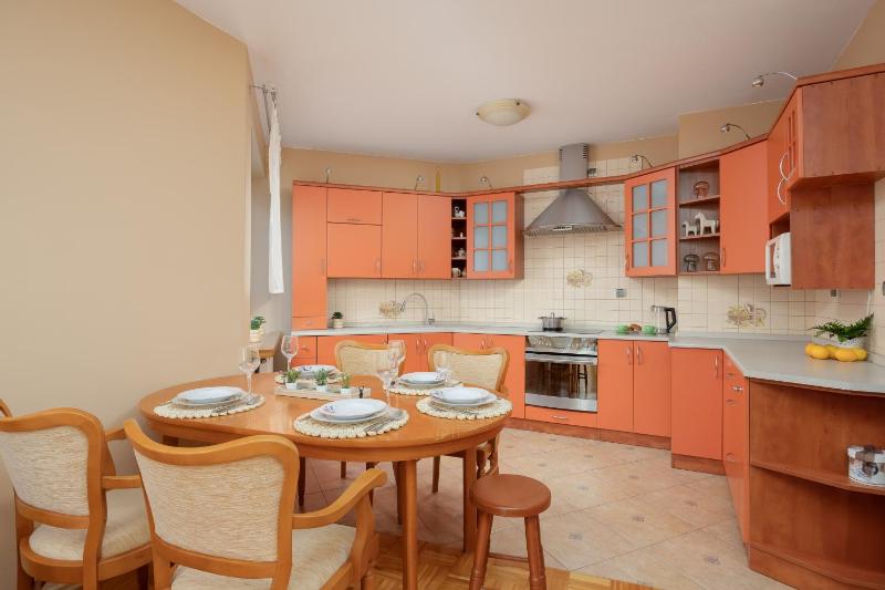 Stryjeńskich Cozy Apartment with Balcony in Warsaw Ursynów district by Noclegi Renters - image 6