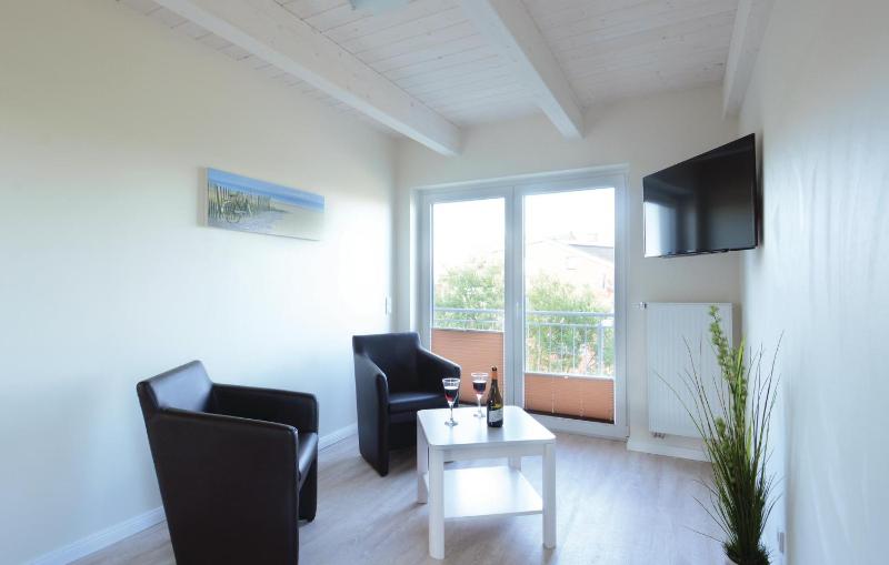 Four-Bedroom Holiday Home image 1
