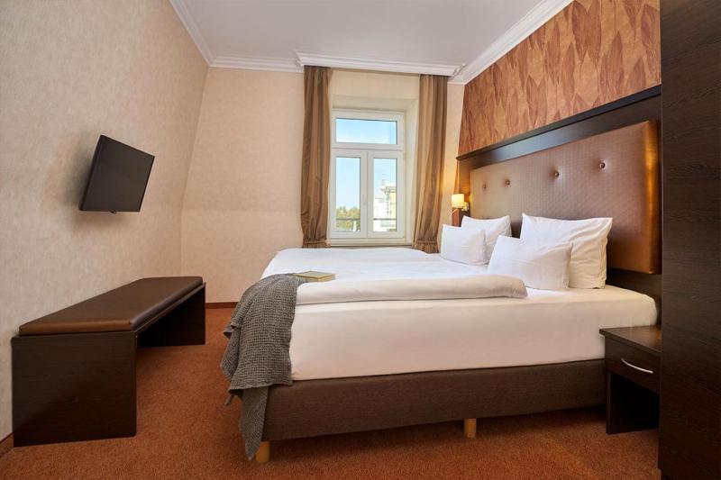 Junior Suite - Sea View image 3