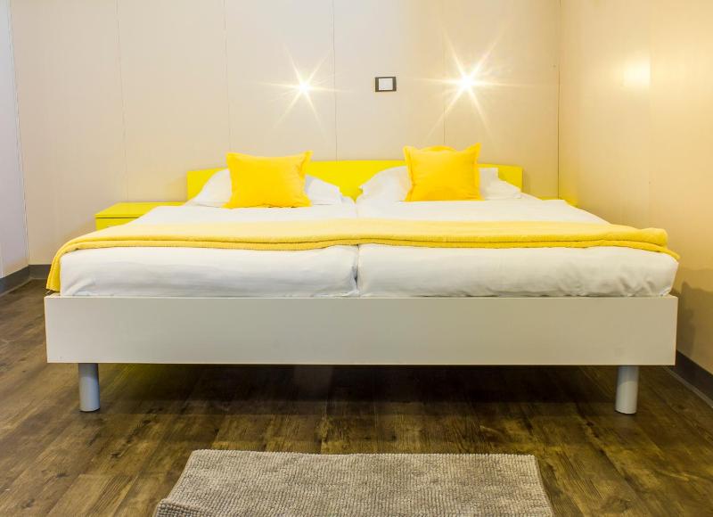 Triple Room image 2