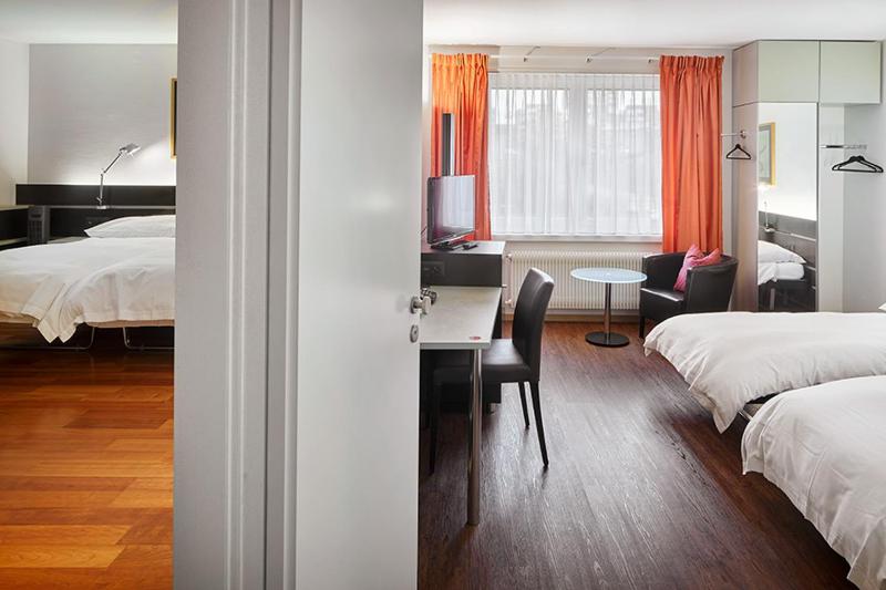 Quiet 2-Bedroom Suite image 3