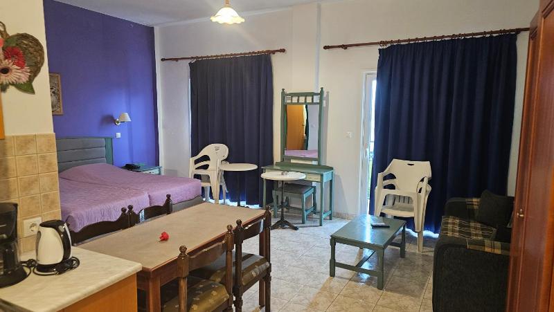 Comfort Bathroom Apartments image 2