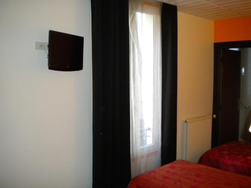 Triple Room image 2