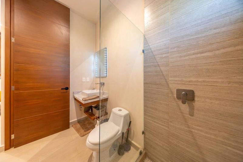 Lux 1 BR with Rooftop Pool in Tulum Jungle at Paraiso - image 25