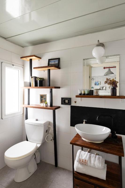 Rena's House Smart Hotel - image 4