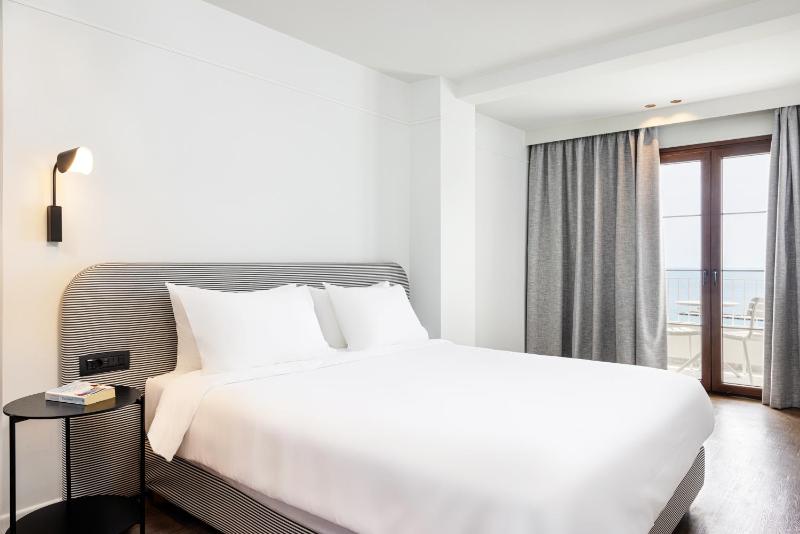 Executive Double Room with Sea View image 1