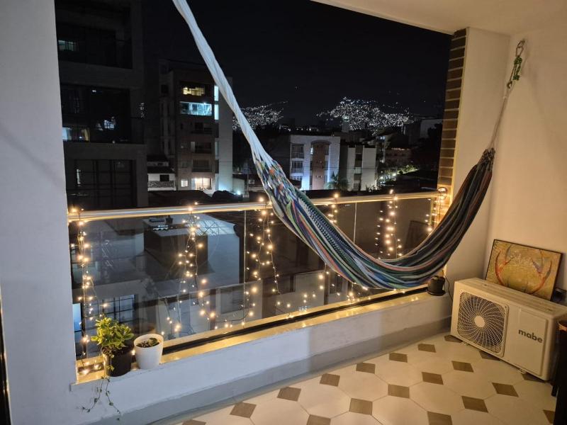 Apartamento Luareles-San joaquin-Balcon - image 1