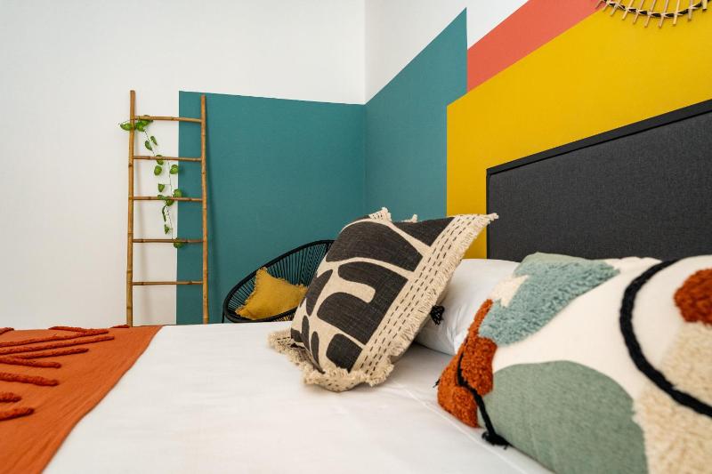 Bohemien House Catania by Harmony House - image 21