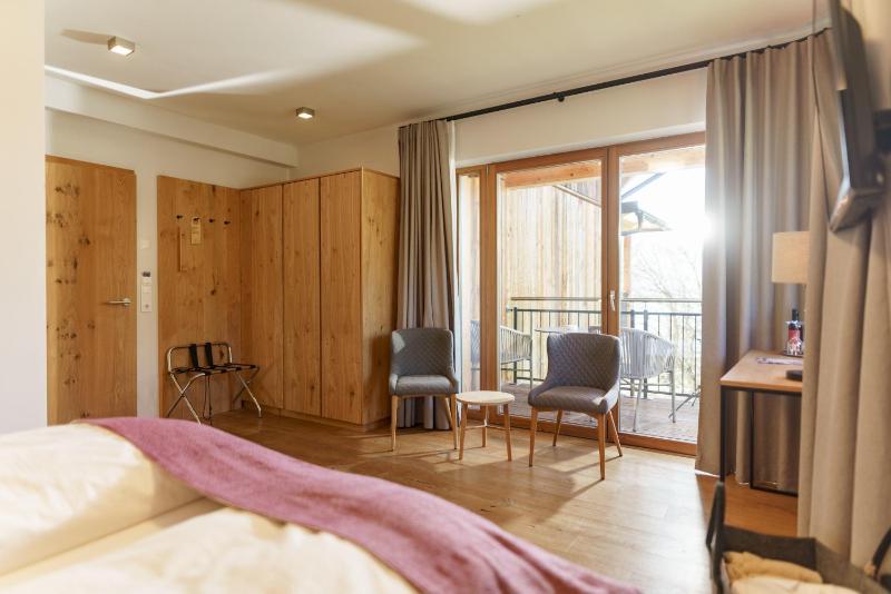 Double Room with Small Balcony image 4