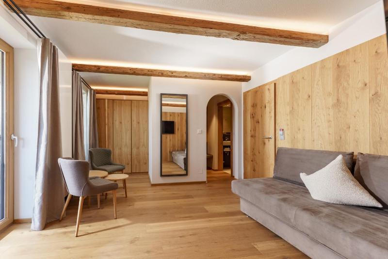 Suite with Balcony image 4