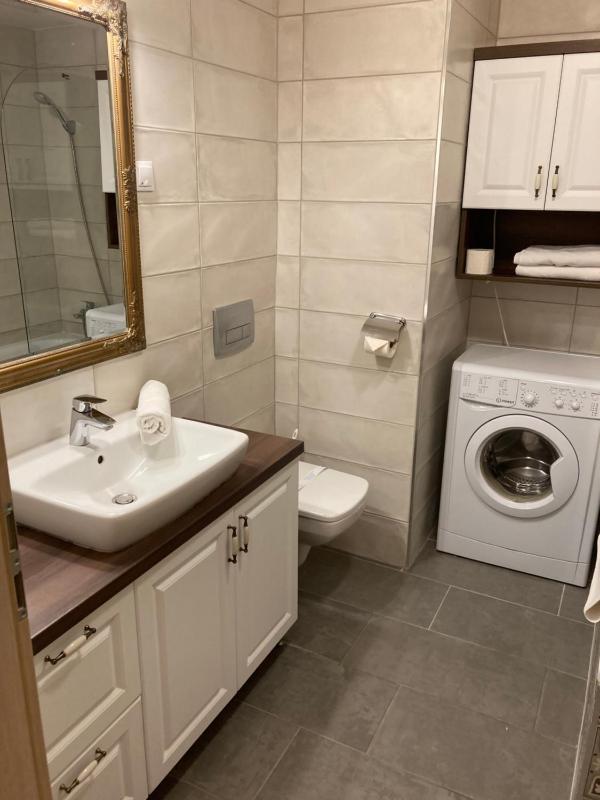 Standard Apartment image 2