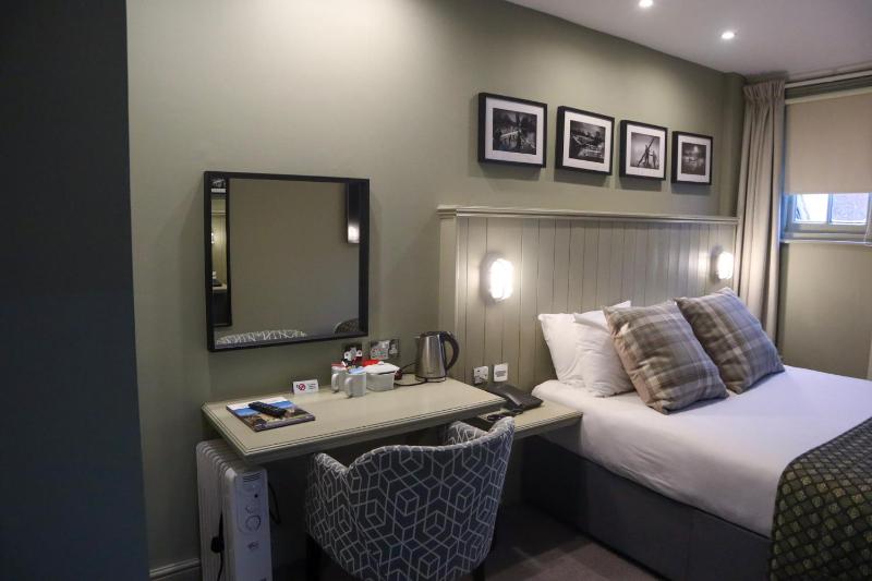 Single Room image 2