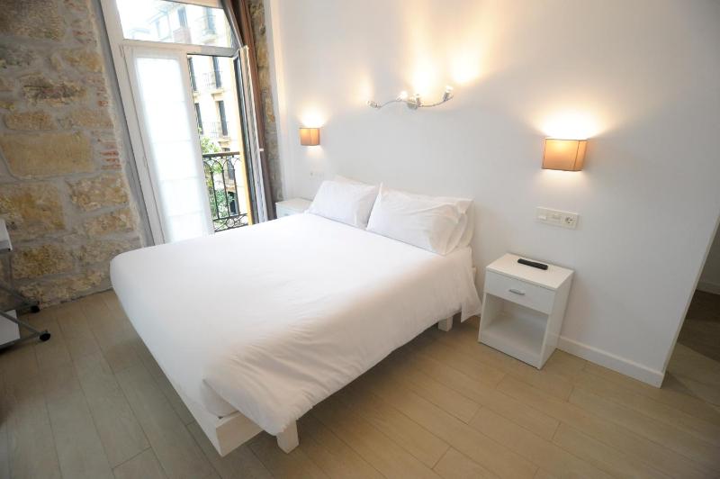 Superior Double Room with City View image 4