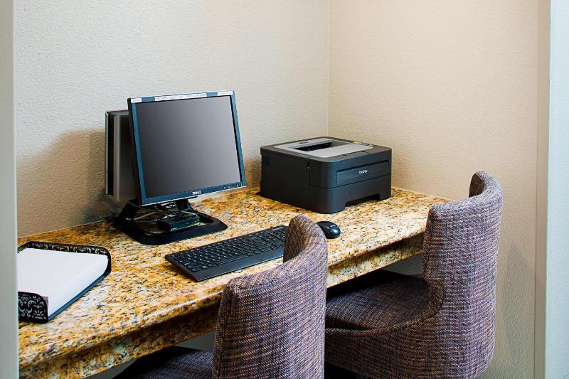 Residence Inn by Marriott Seattle South/Tukwila - image 13