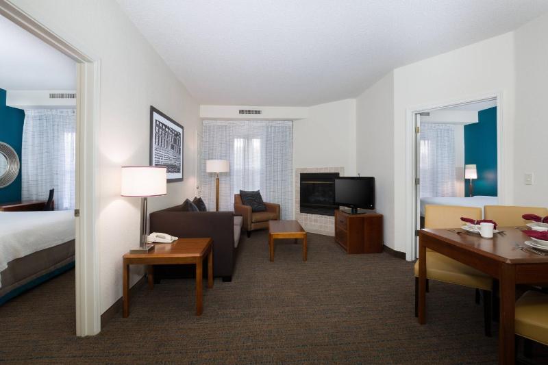 Two-Bedroom Suite image 1