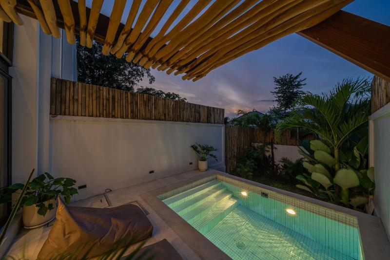 Villa Mogu - New Sophisticated 2 BR Villa 10 Min to The Beach - image 29