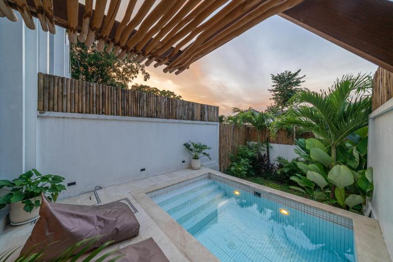 Villa Mogu - New Sophisticated 2 BR Villa 10 Min to The Beach - image 50